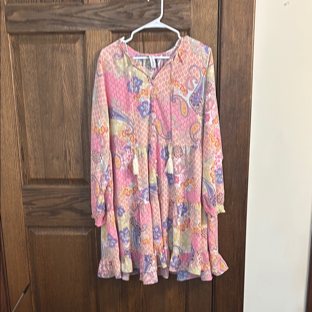 Women's Pink Paisley Tiered Long-Sleeve Dress